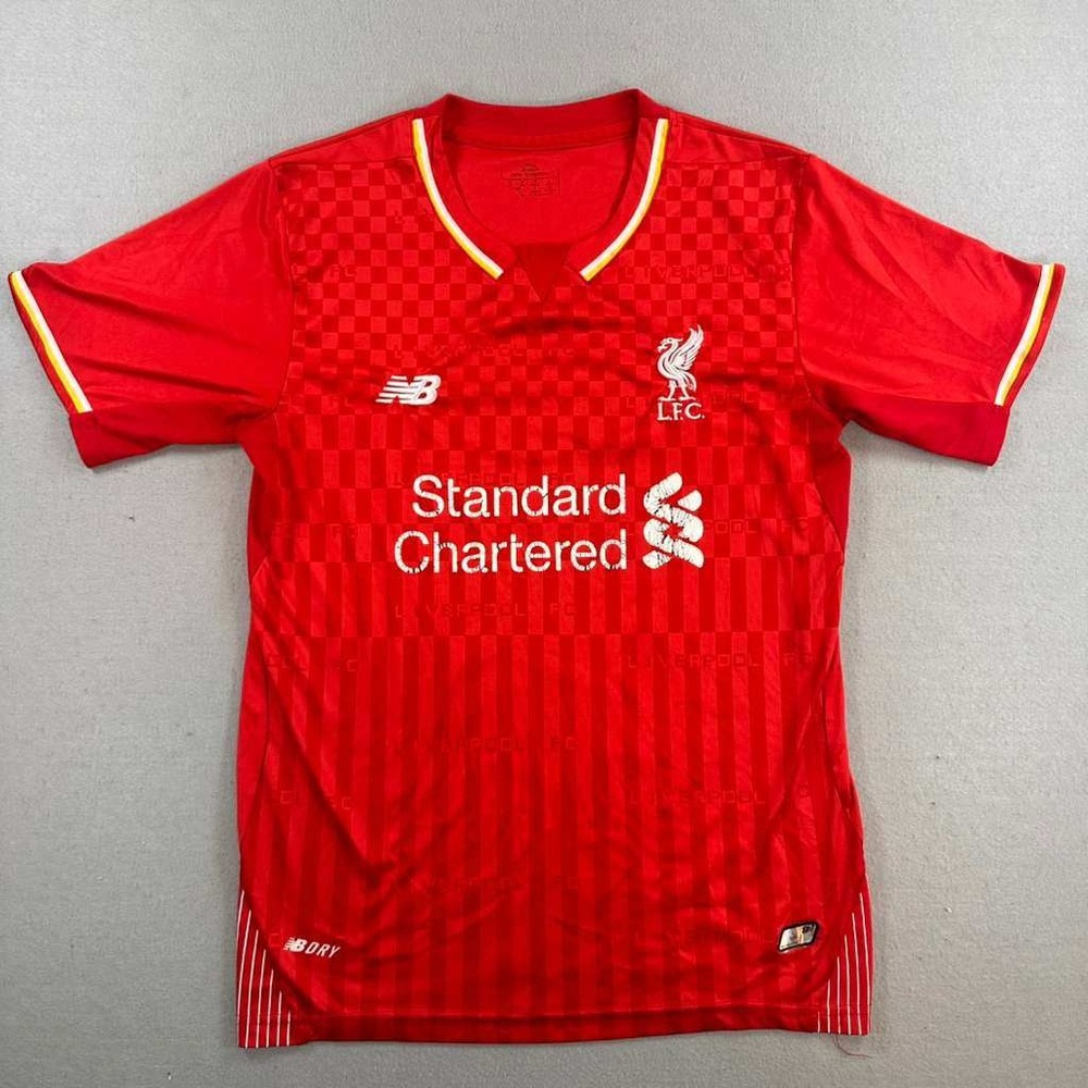 Liverpool FC Jersey Men Medium Red 2015-2016 Home Kit Soccer EPL New Balance